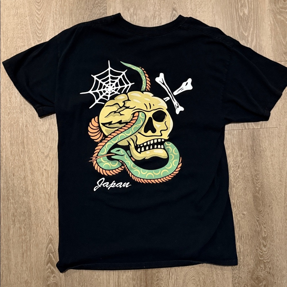 Grim Days Snake/Skull Japan T-Shirt (Large, Men’s)
